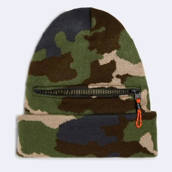 Adidas x Ivy Park Accessories - 💥SOLD💥Beyonce Adidas x IVY PARK TRAILS TWO-IN-ONE BEANIE BALACLAVA Camo